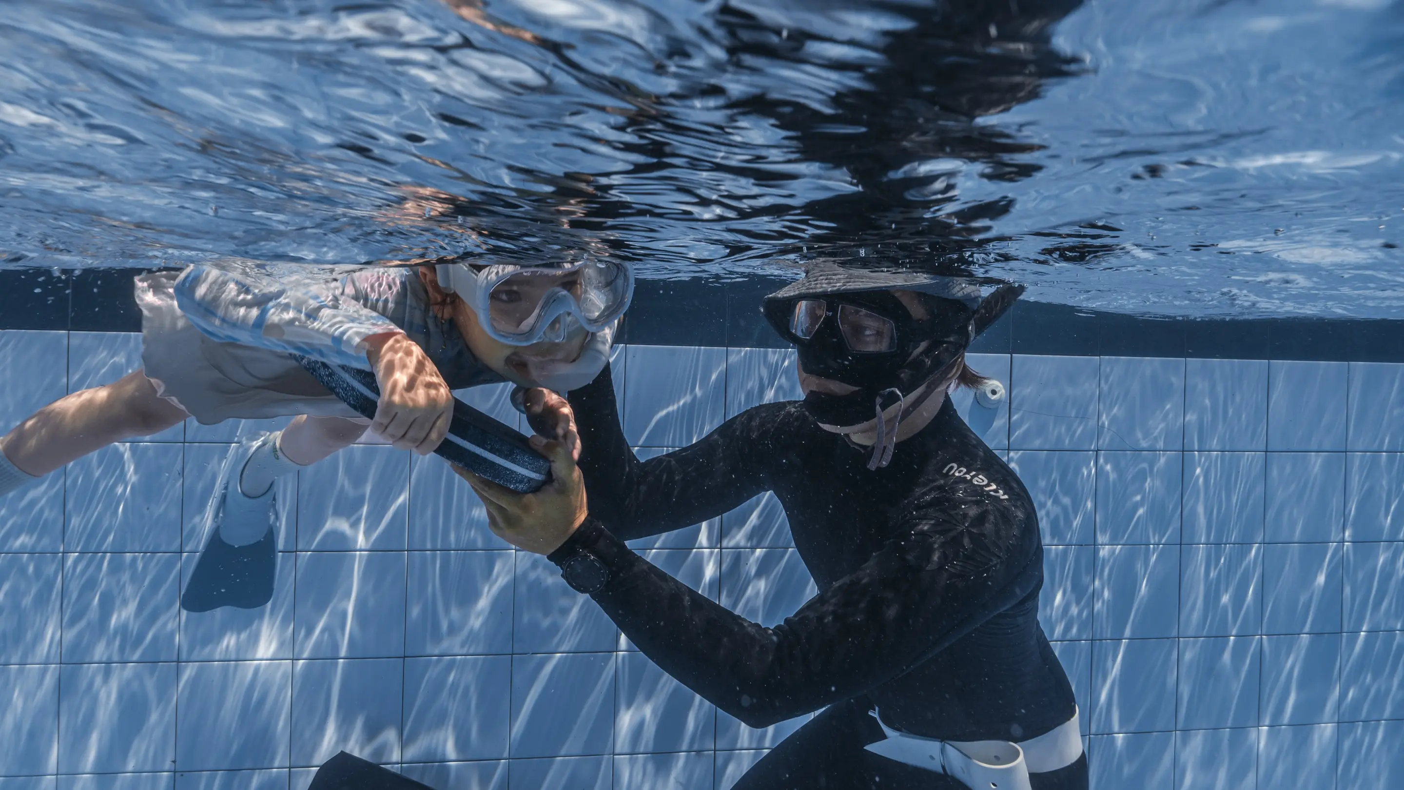 Anak dalam sesi junior freedive Walena